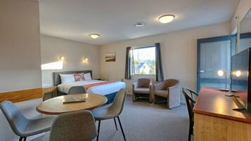 Family Room, 1 Bedroom | In-room safe, laptop workspace, soundproofing, iron/ironing board