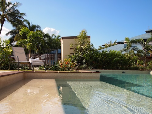 Edge Apartments Cairns