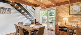 Bungunyah Apartments