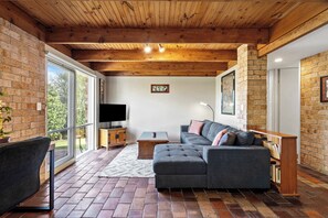 Two Bedroom Kaori Villa | Living area | 40-inch LED TV with digital channels, streaming services - Bungunyah Apartments (Croydon)
