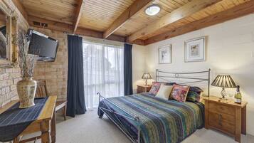 Villa Deluxe, 2 chambres | Literie de qualité supérieure, couette en duvet d'oie, surmatelas