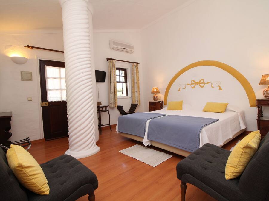 Tomannsrom | Safe på rommet, individuelt dekorert og individuelt innredet