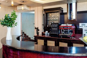 Bar (en la propiedad)