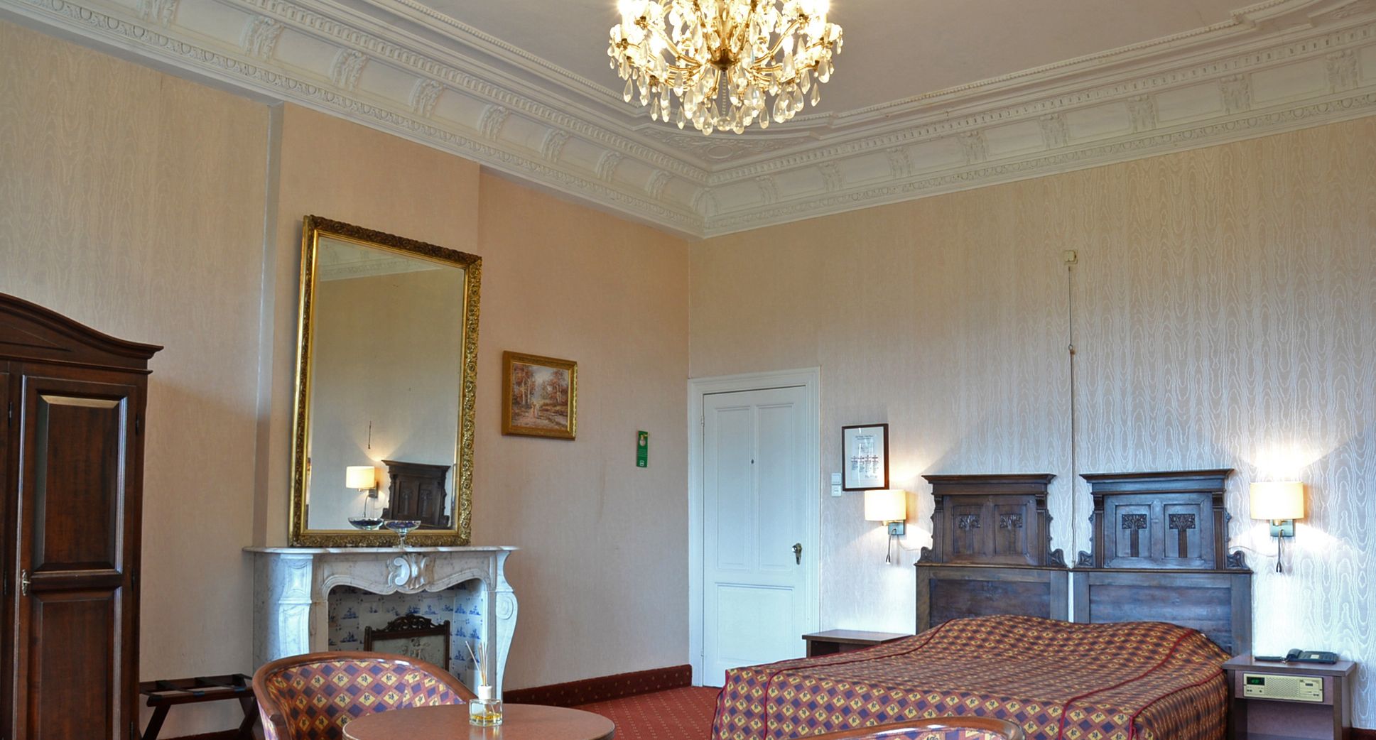 twin room, river view | minibar, in-room safe, desk, iron/ironing board