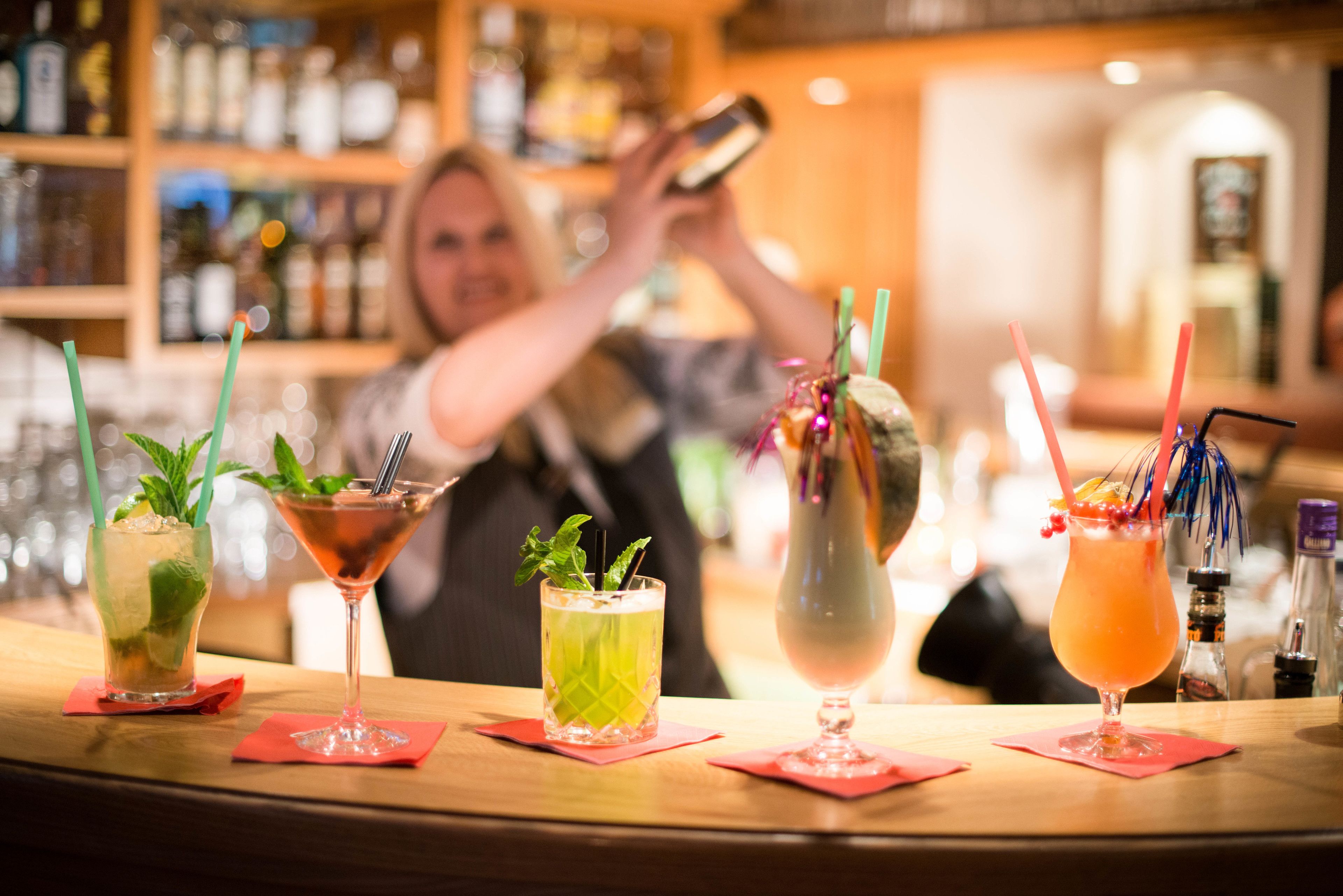 بار (في المنشاة)