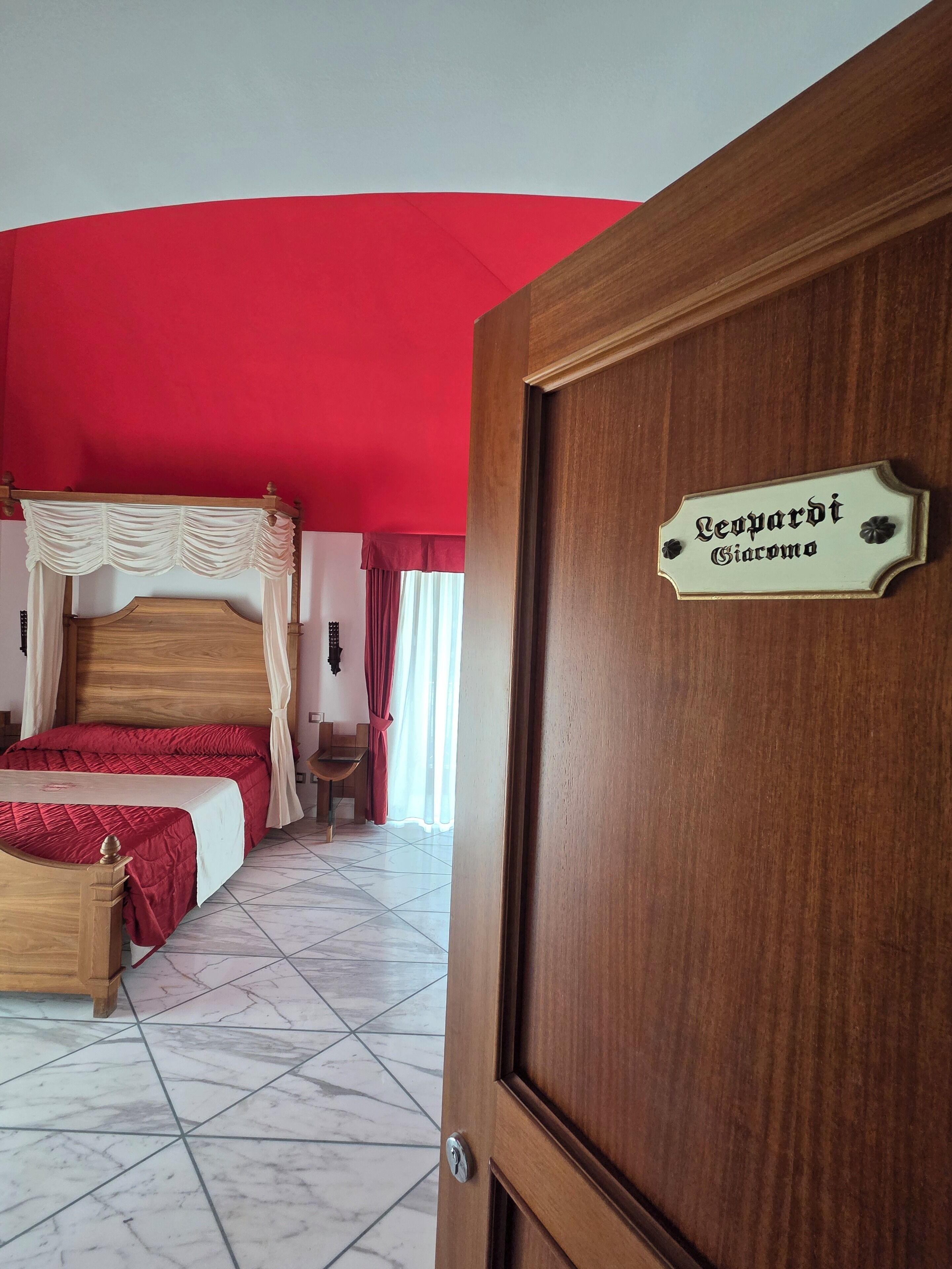 Chambre Standard double | Literie de qualité, minibar, coffre-fort, bureau