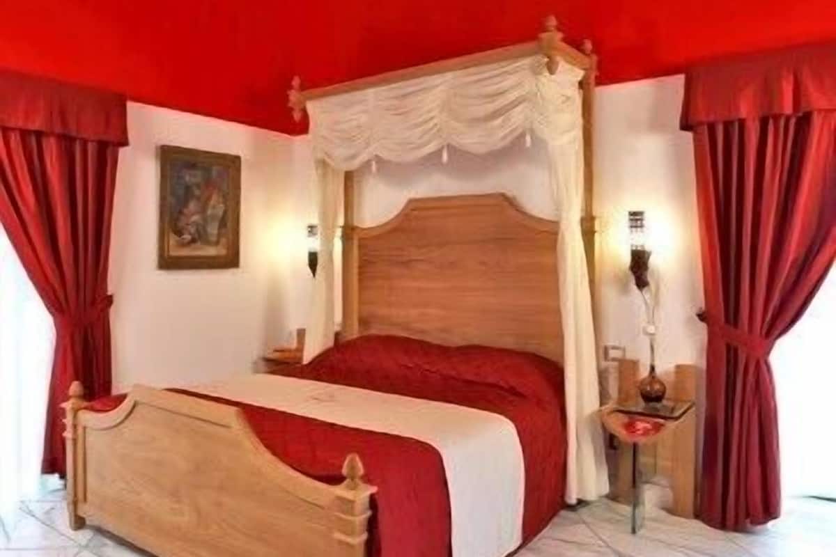 Literie de qualité supérieure, minibar, coffres-forts dans les chambres