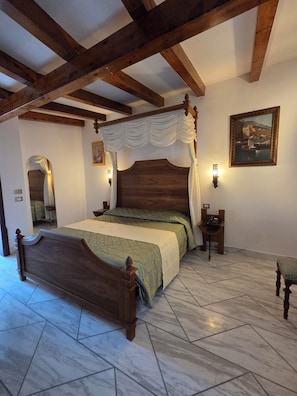 Oblo' Economy | Premium bedding, minibar, in-room safe, desk - Antico Casale Russo (Piano di Sorrento)
