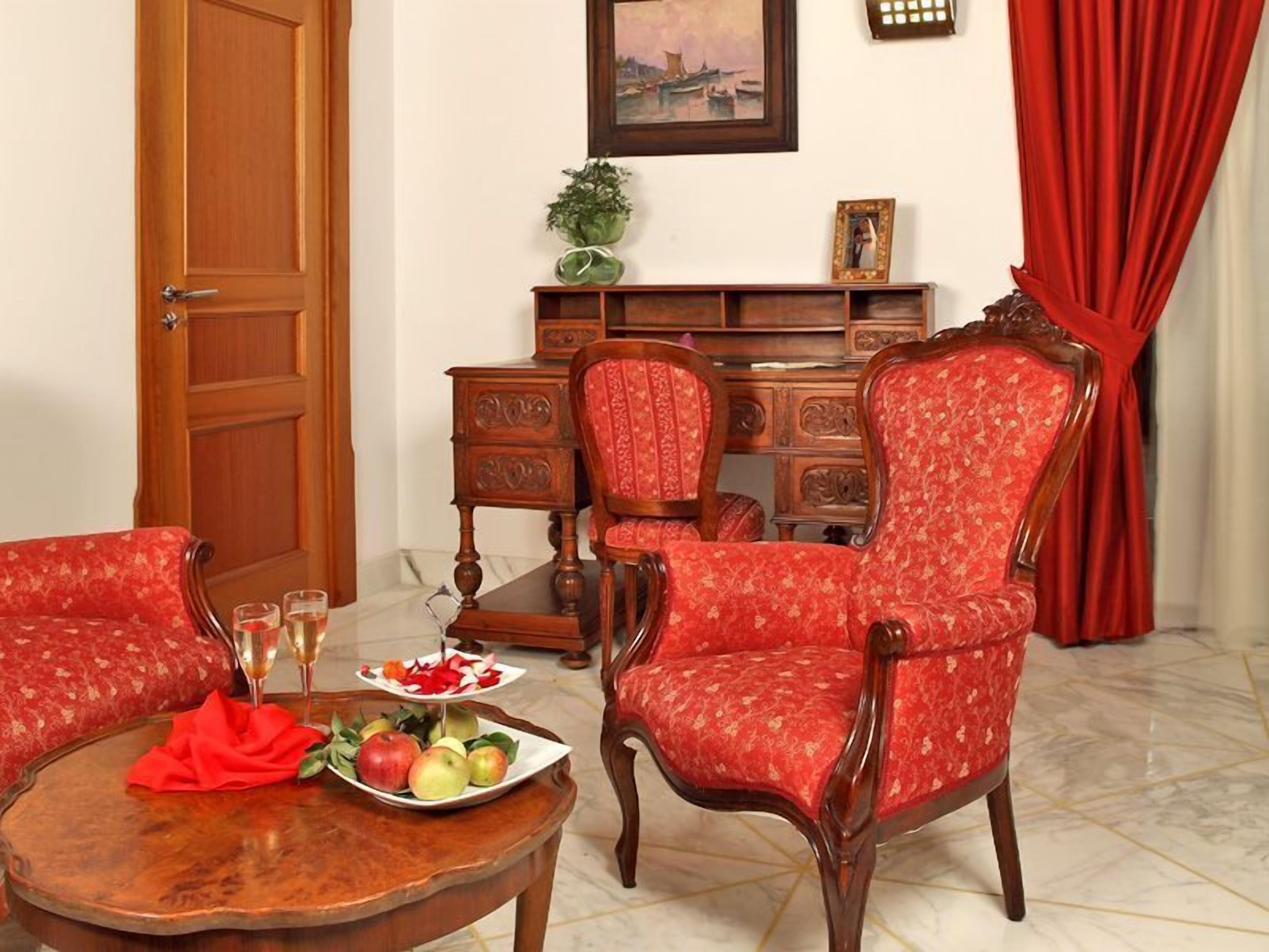 26-inch LCD TV with satellite channels, TV