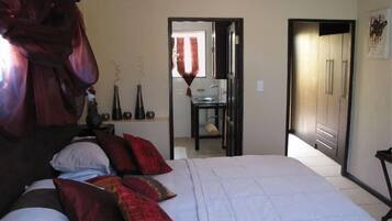 Ropa de cama de alta calidad y camas con pillow-top