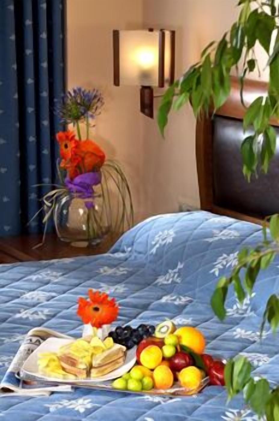 room service – dining