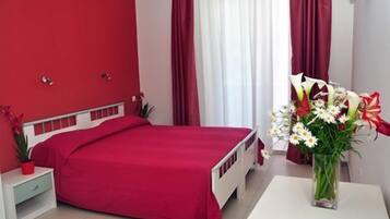 Doppel- oder Zweibettzimmer, Balkon