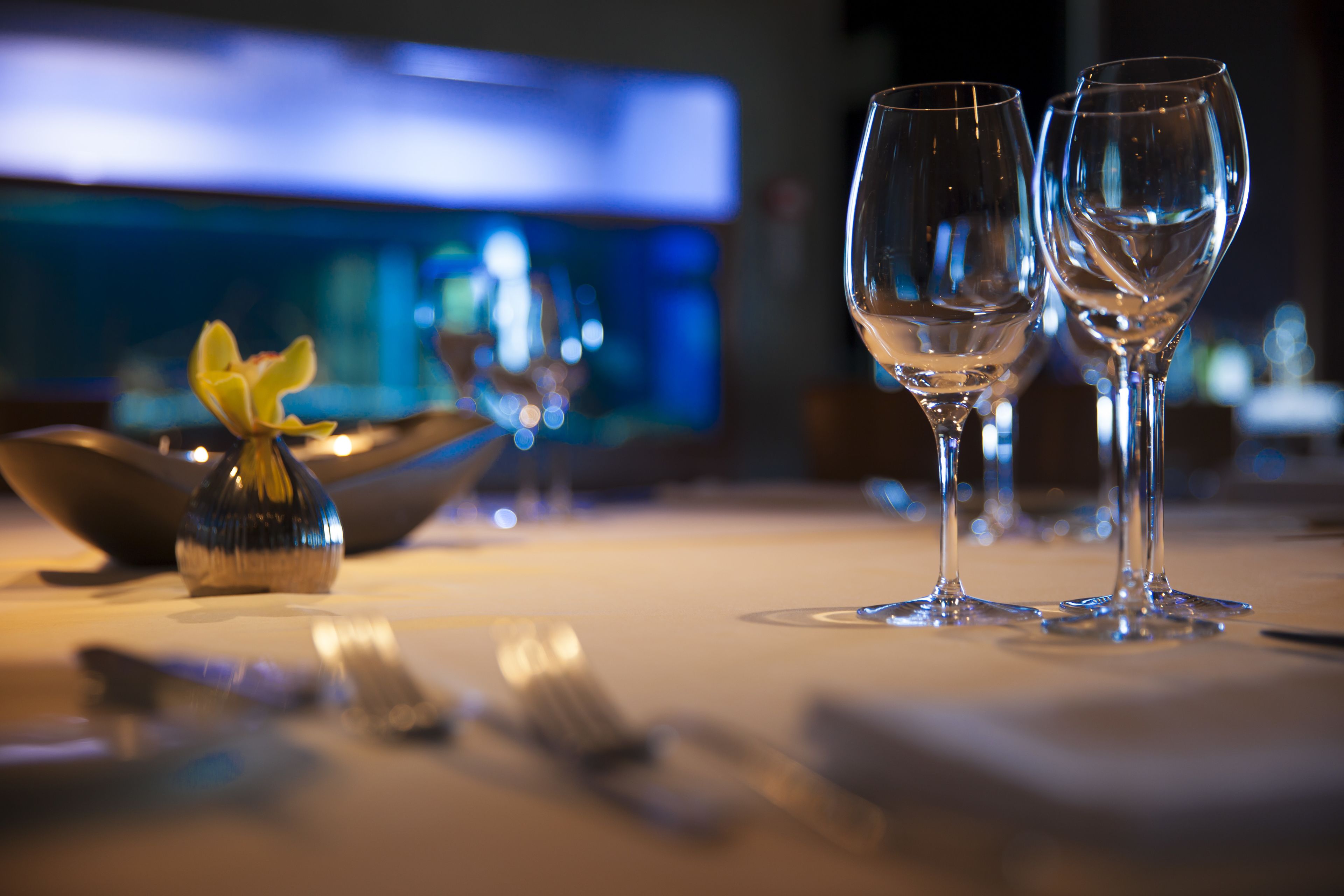 breakfast, lunch, dinner served; sea views