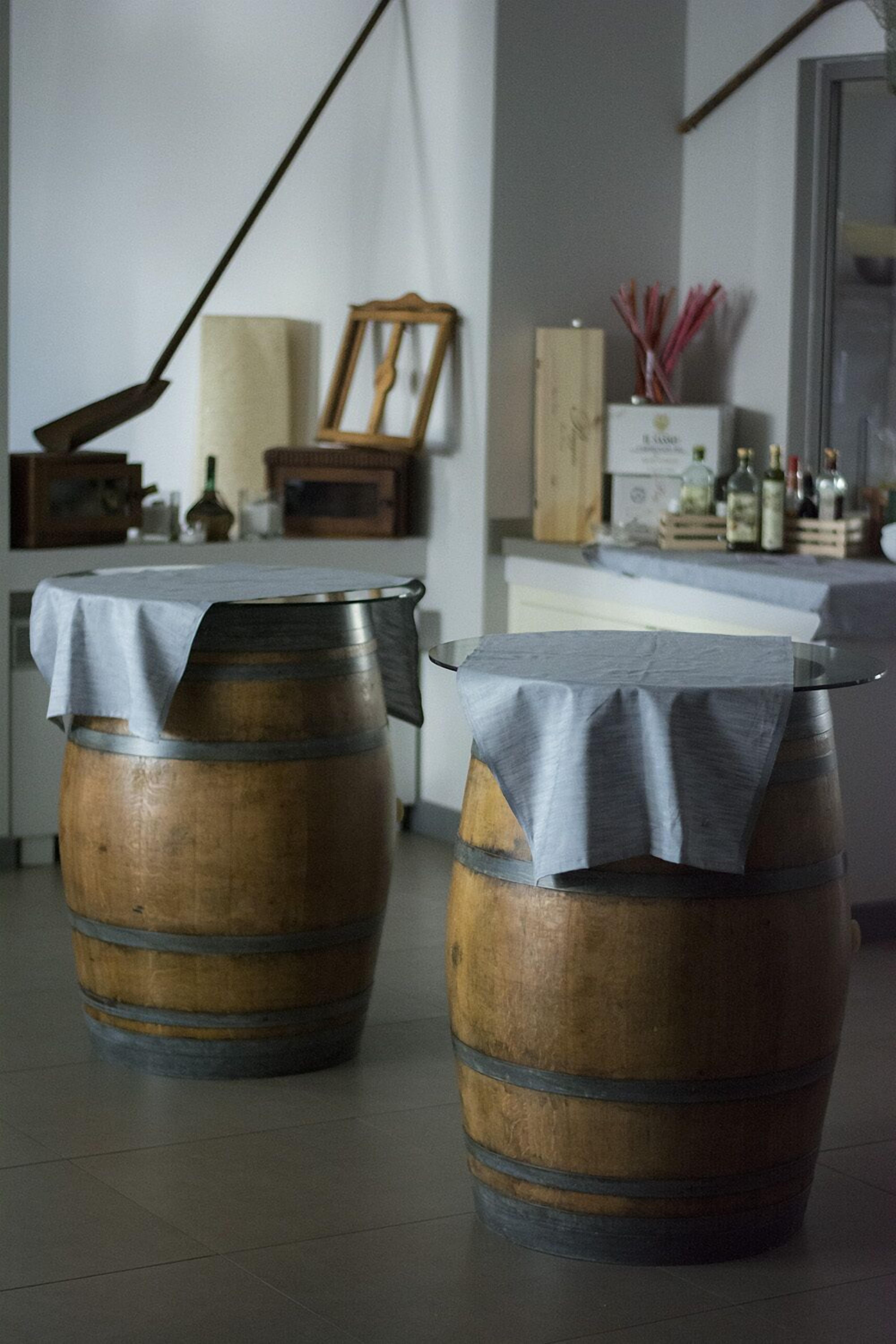 lunch and dinner served, local cuisine