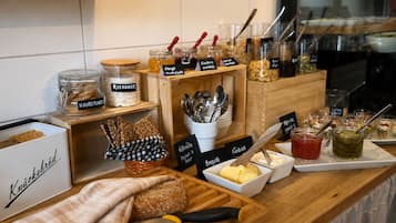 Tägliches inbegriffenes Frühstücksbuffet