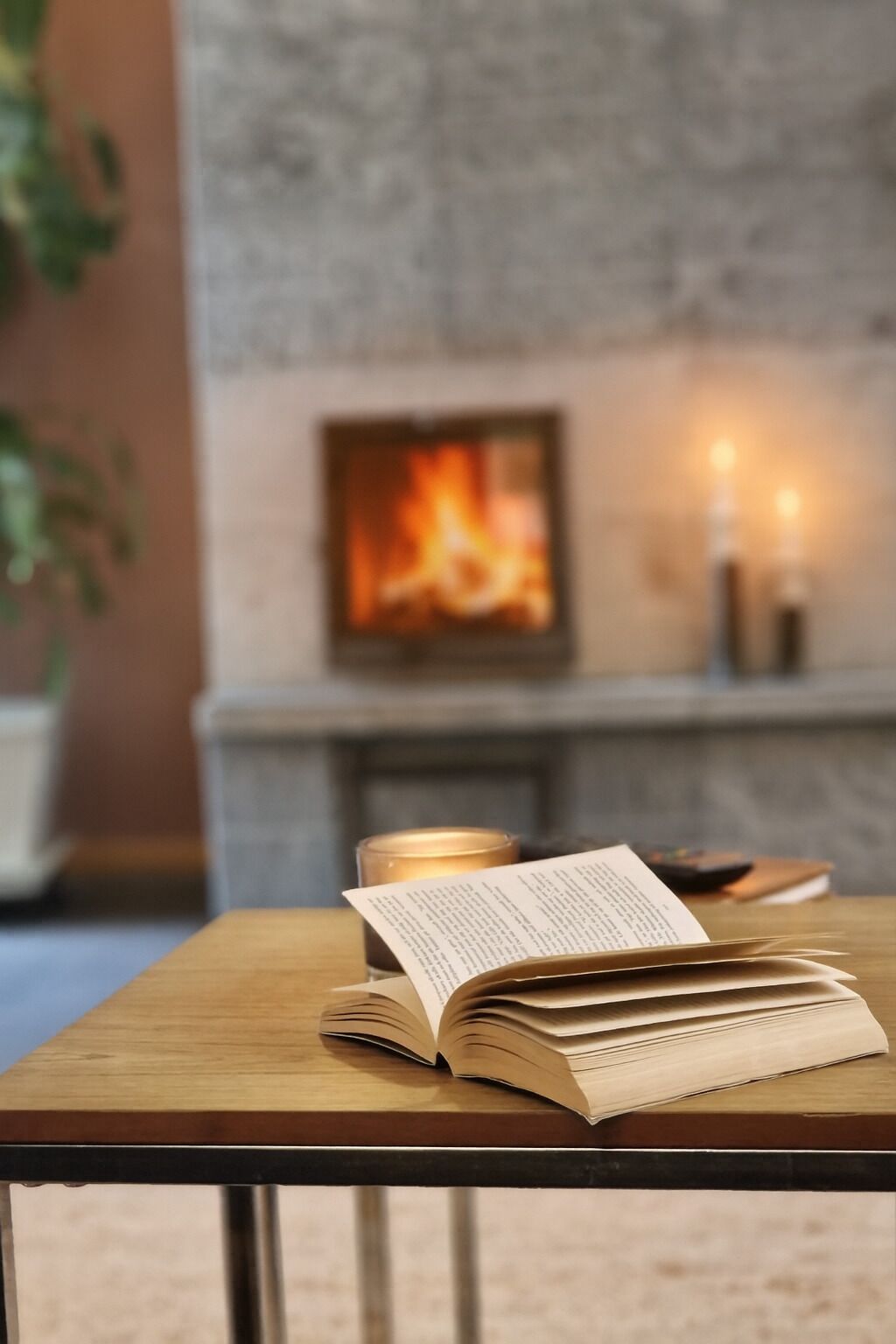 32-inch TV with satellite channels