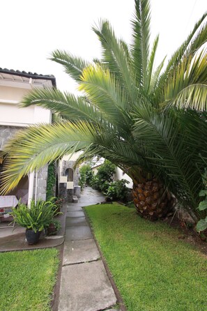 Courtyard - Travellers Inn (Quito)