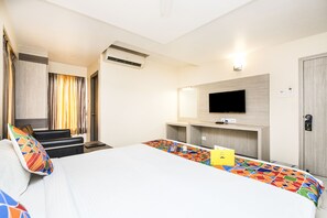 Premium Room | Desk, rollaway beds, free WiFi - FabHotel Shivangan (Barasat)