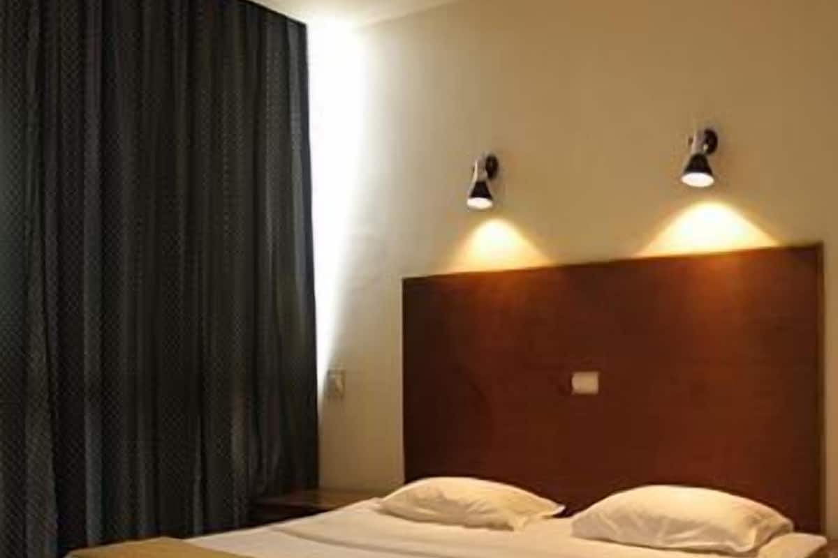 Chambre Deluxe | Bureau, rideaux dâobscurcissement, systĂšme dâinsonorisation