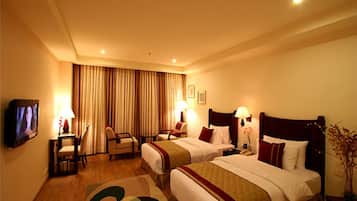 Premium bedding, minibar, individually decorated, individually furnished