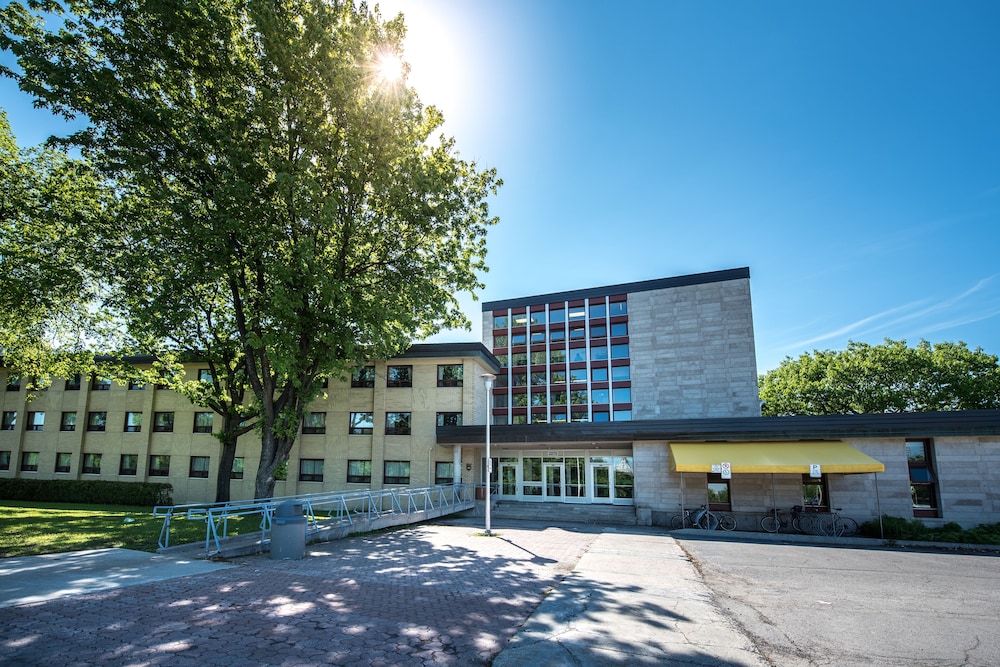Residences Université Laval by null