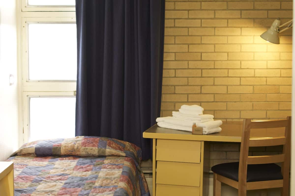 Single Room, 1 Single Bed, Shared Bathroom
