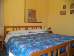 Double Room | In-room safe, desk, rollaway beds, free WiFi - Hotel Il Nibbio (Magreglio)