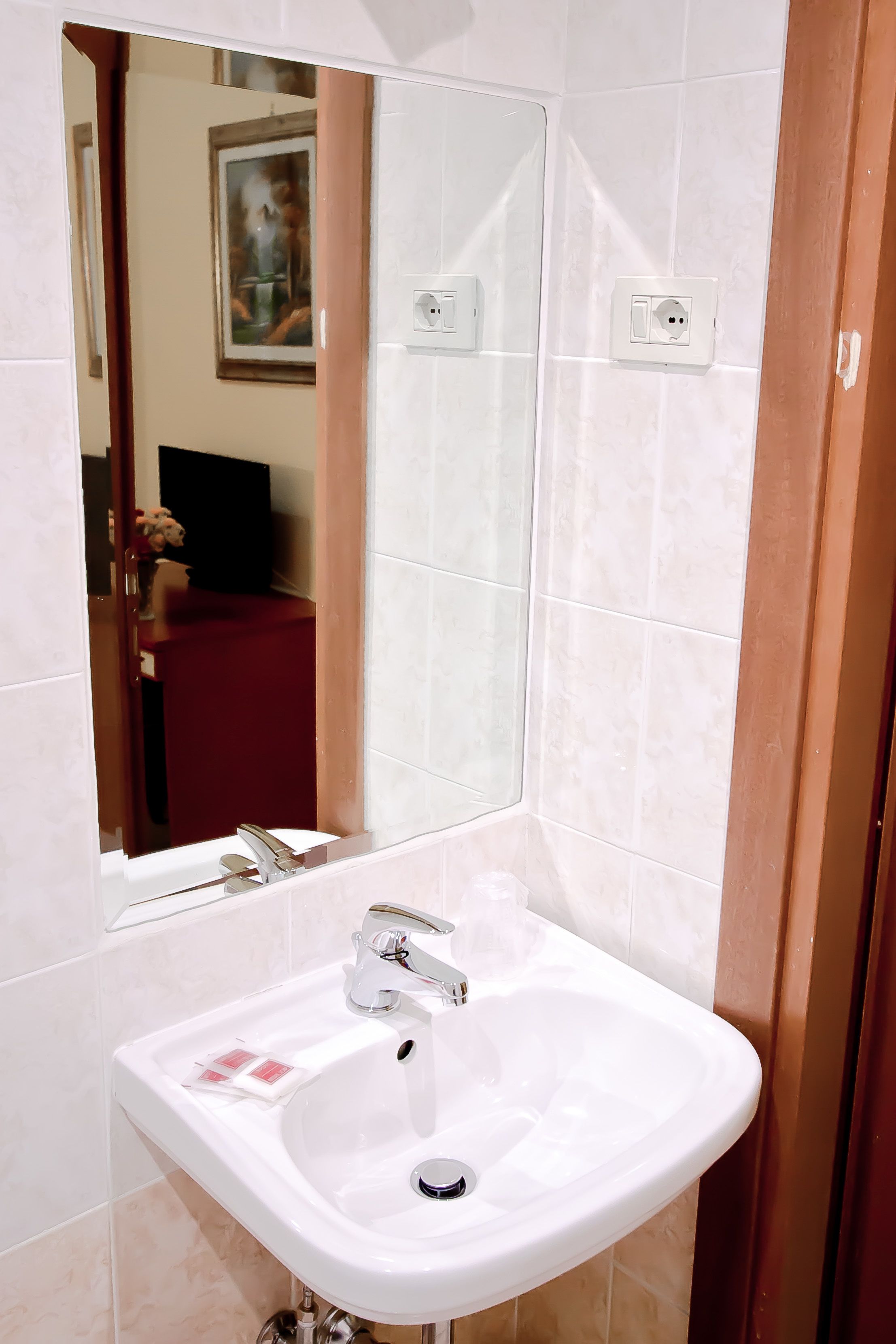 single room | bathroom sink