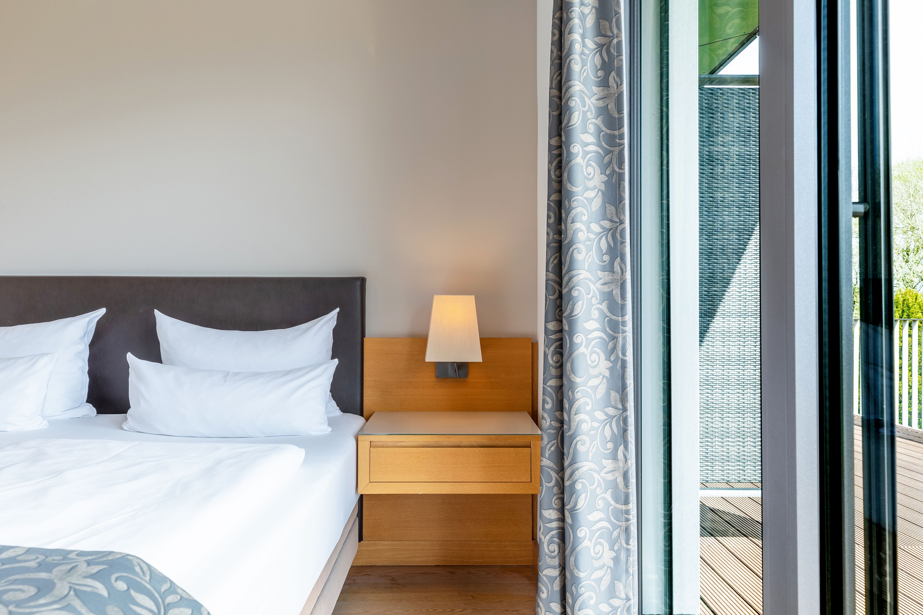 suite | in-room safe, individually furnished, desk, iron/ironing board