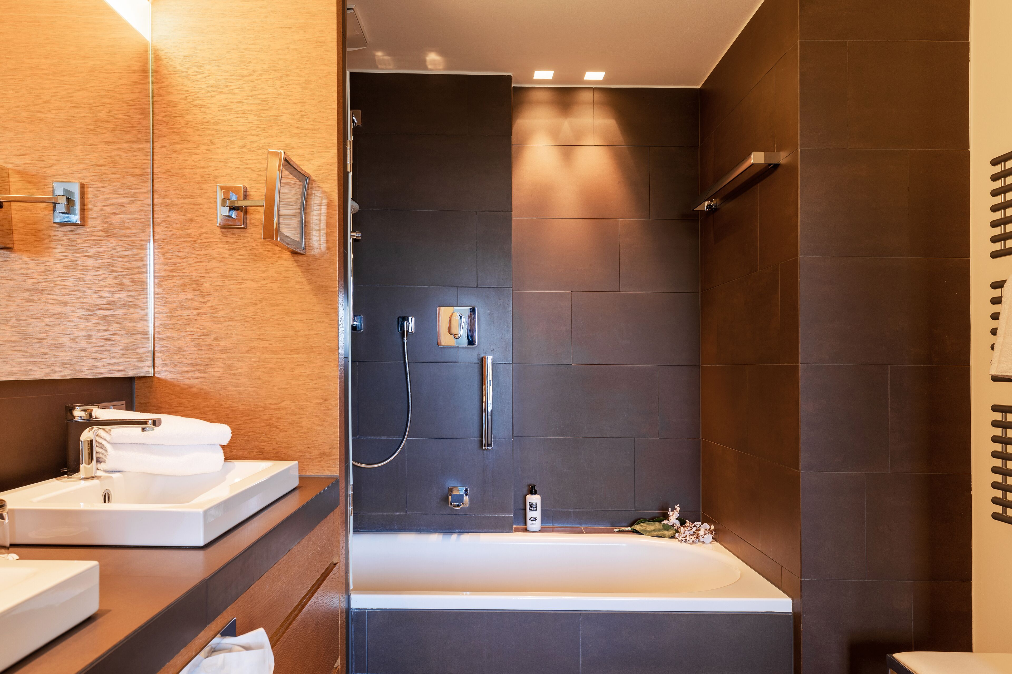 superior double room | bathroom | hair dryer, bathrobes, slippers, towels