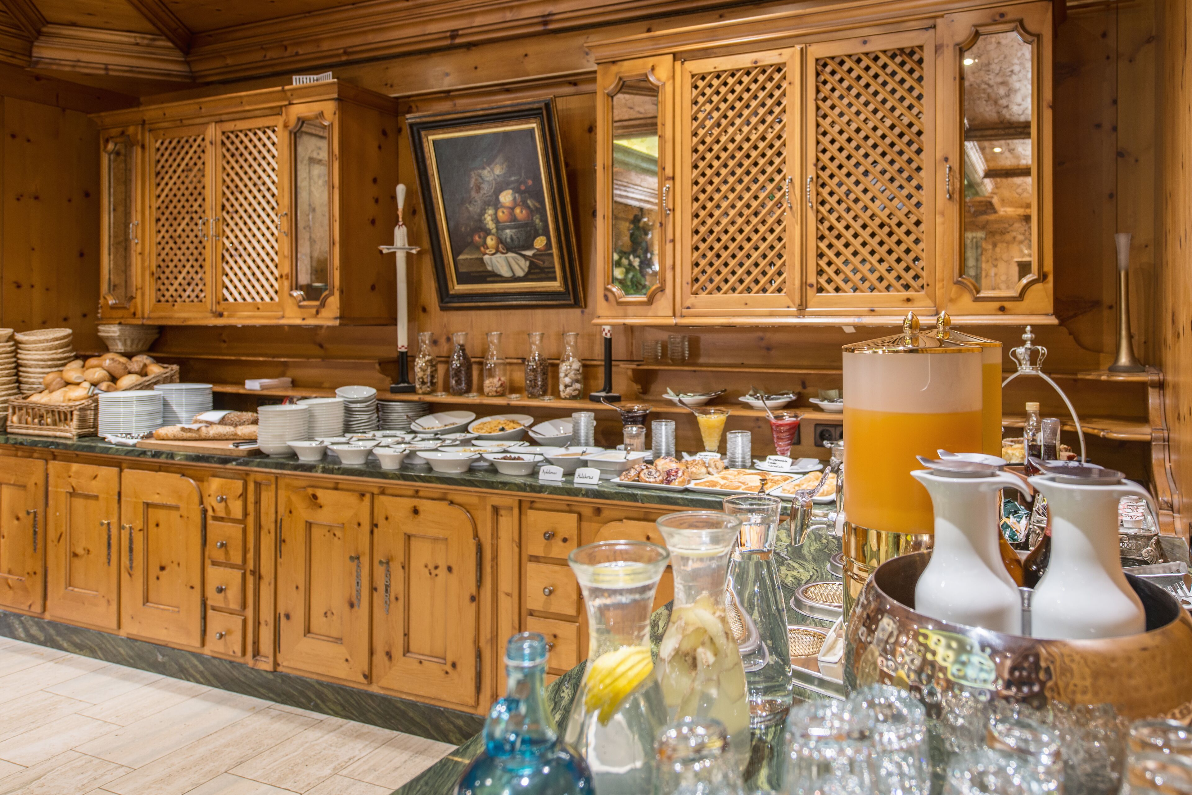 daily buffet breakfast (eur 14 per person)