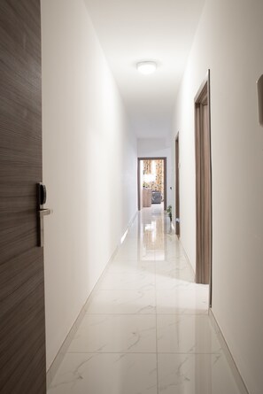 Appartement Confort, 2 chambres, cuisine | Vue de la chambre