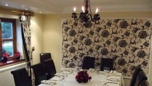 Dining - Moss Lodge (Rochdale)