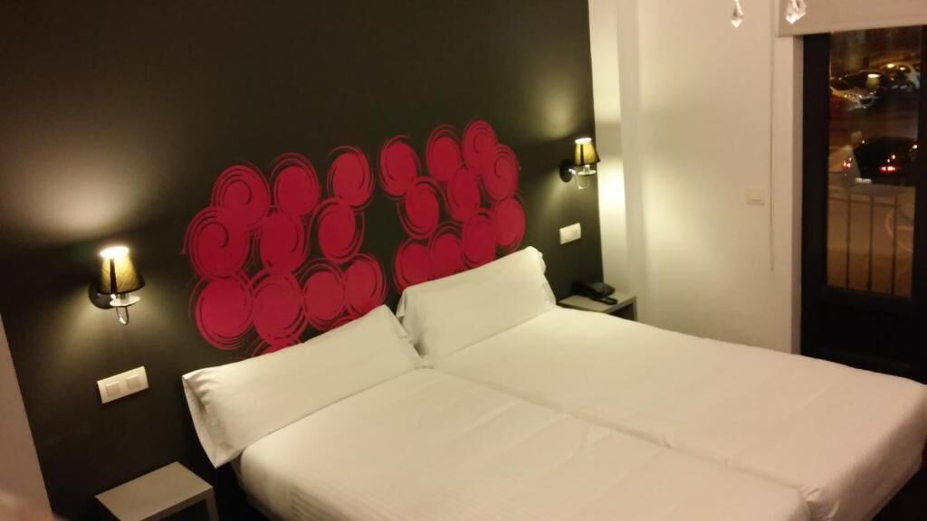 Down comforters, minibar, desk, blackout drapes
