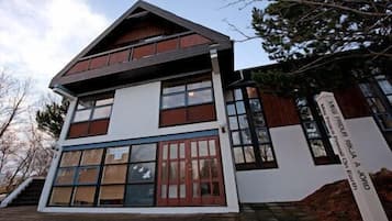 Bahagian luar