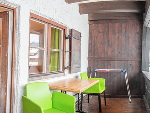 Quadruple Room, Ensuite | Individually decorated, individually furnished, WiFi, bed sheets