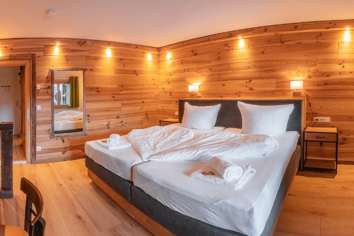 Individually decorated, individually furnished, WiFi, bed sheets