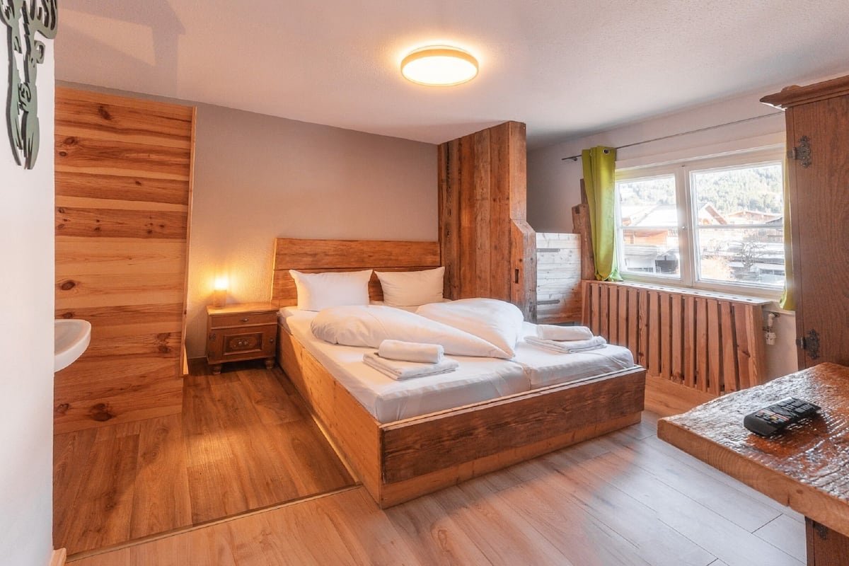 Double Room, Shared Bathroom