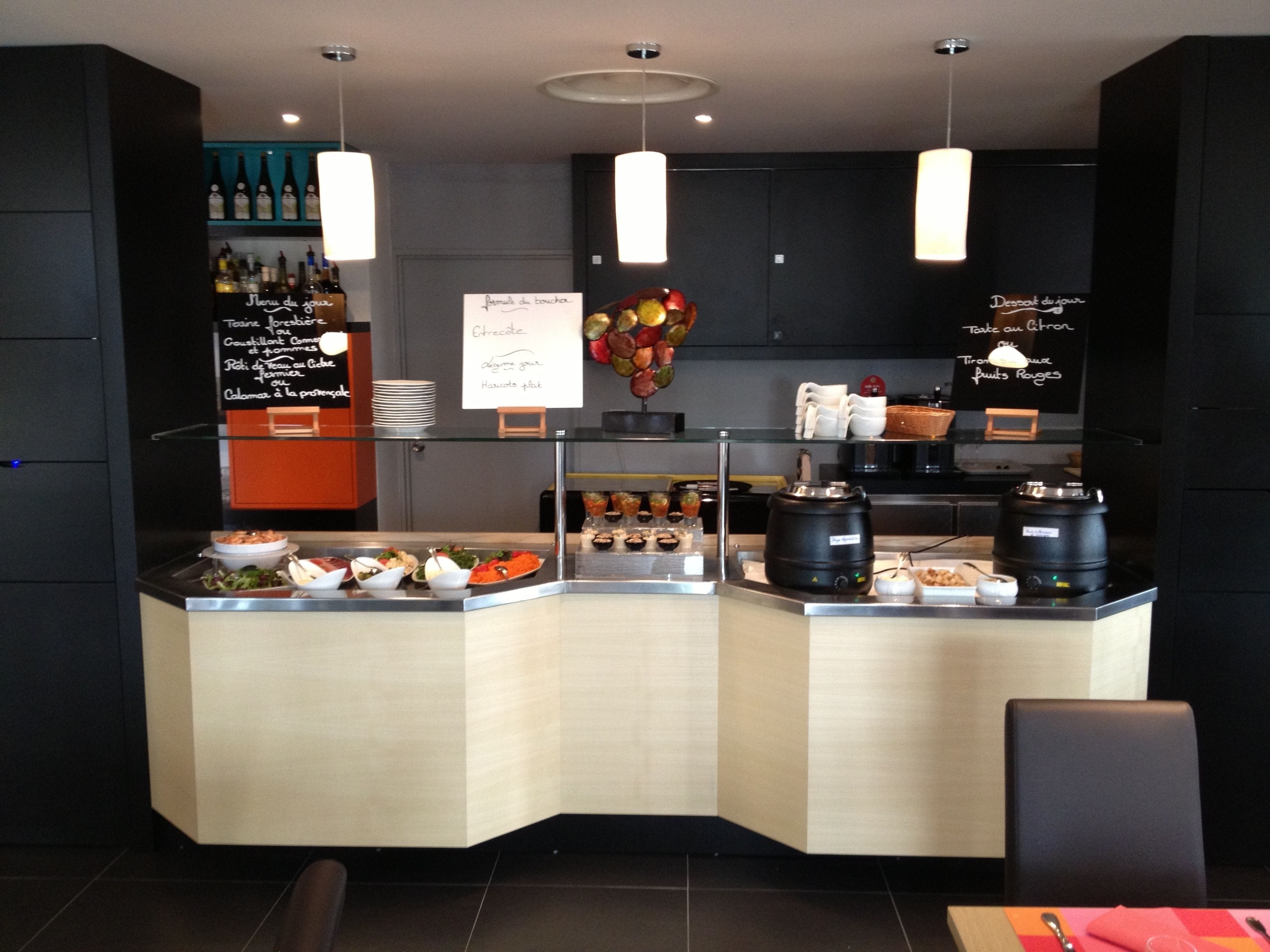 daily buffet breakfast (eur 11 per person)