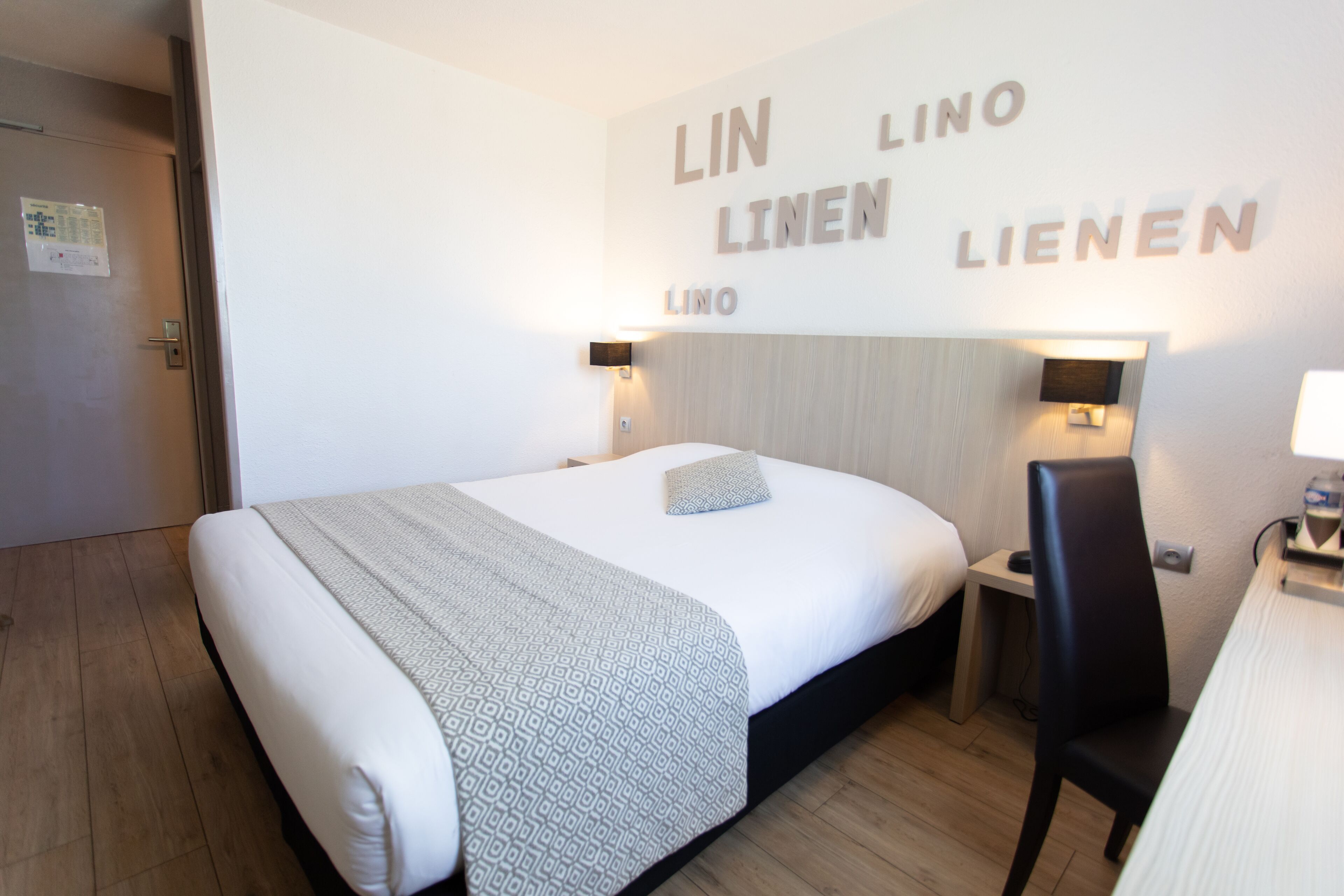 double room | 1 bedroom, premium bedding, desk, blackout curtains