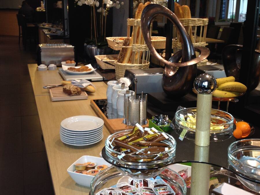 Frühstück, Mittagessen, Abendessen, französische Küche