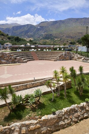 Comfort Room, Balcony | Minibar, in-room safe, desk, soundproofing - Baglio dello Zingaro (Castellammare del Golfo)