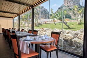 Daily buffet breakfast (EUR 10 per person) - Baglio dello Zingaro (Castellammare del Golfo)