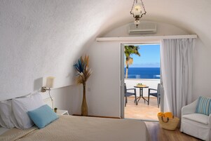 Minibar, free cribs/infant beds, bed sheets