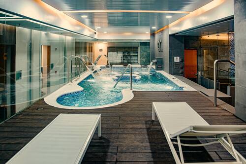 Espace de soins pour les couples, soins corporels, soins du visage