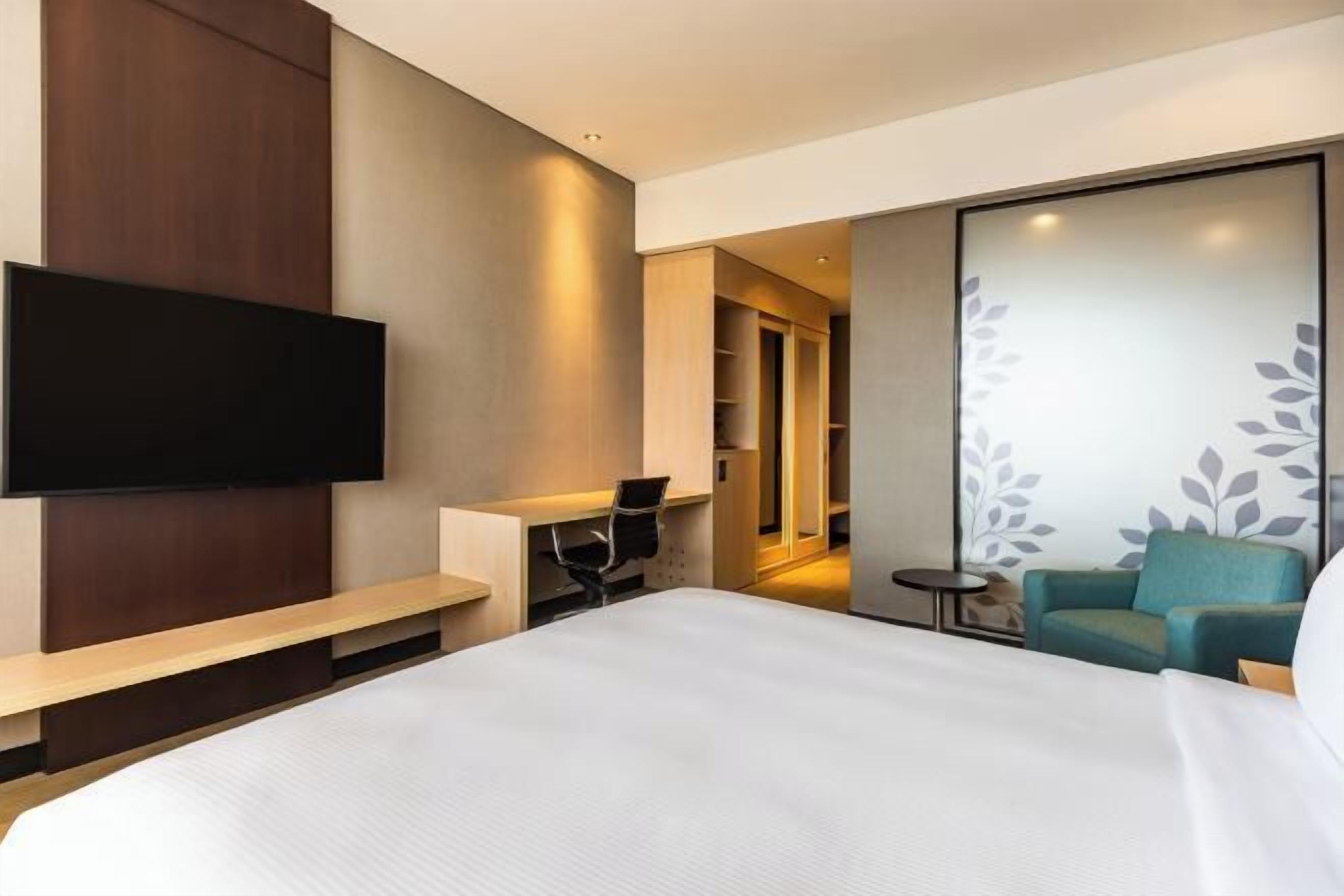 In-room safe, desk, laptop workspace, blackout drapes