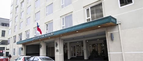 EntrĂ©e de lâhĂ©bergement