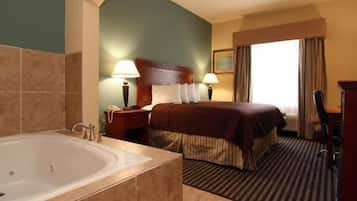 In-room safe, desk, iron/ironing board, bed sheets