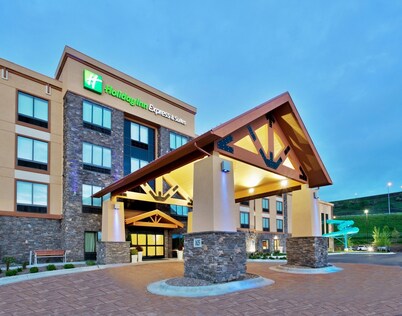 Holiday Inn Express Hotel & Suites Great Falls by IHG