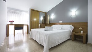 Unclassified image, 3 of 54, button - Hotel Casbah (Puig)